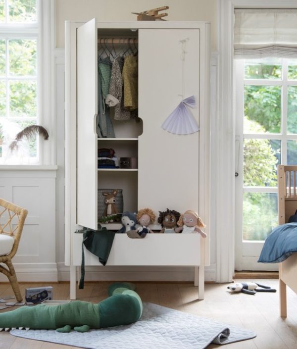 Sebra, vit dubbel garderob