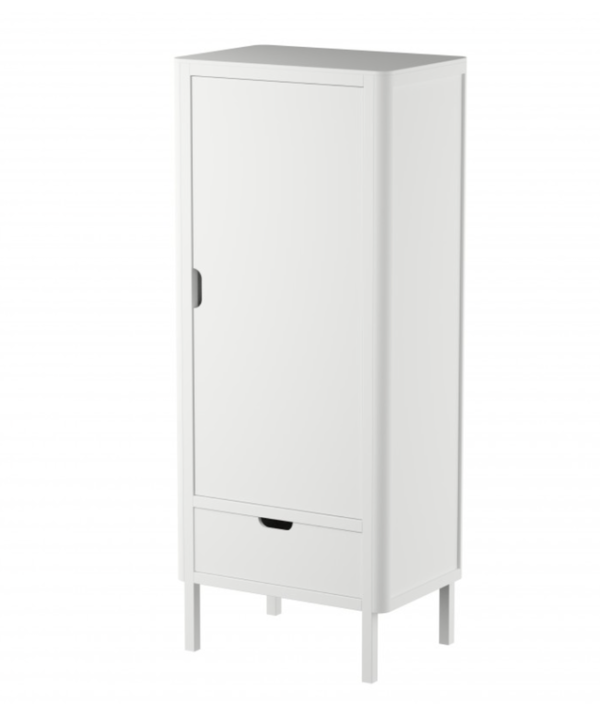 Sebra, vit enkel garderob