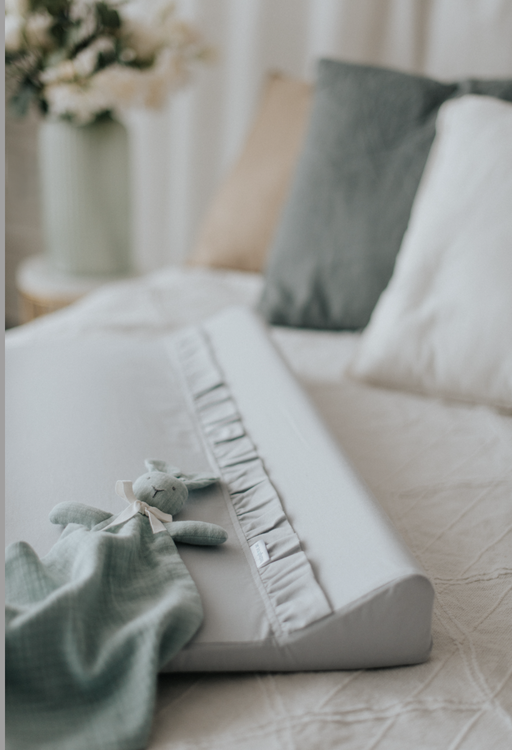 Babylove, skötbädd med volanger, grå - Bild 2