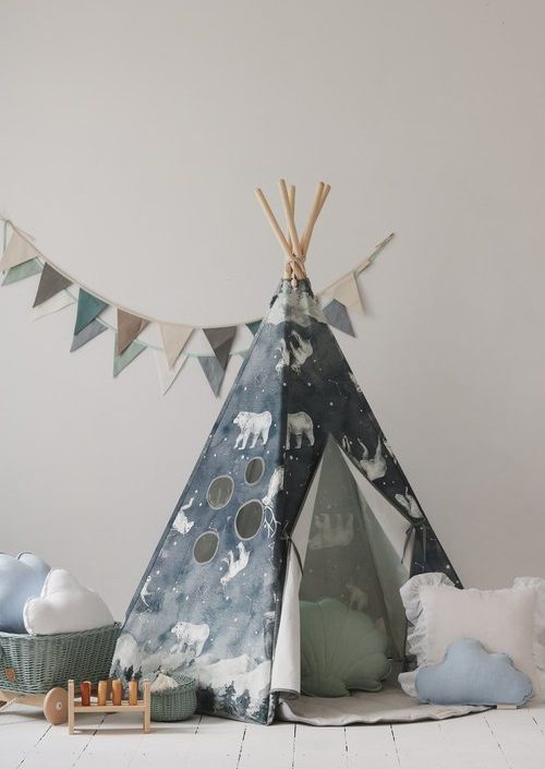 Moi Mili, tipitält night sky