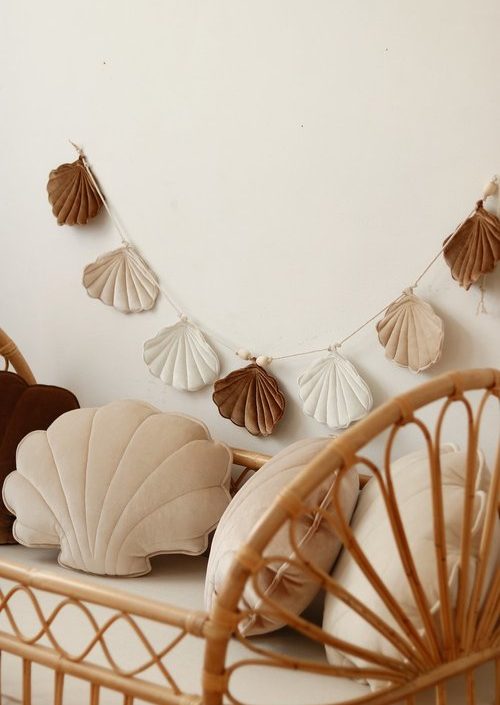 Moi Mili, vimpel i sammet snäcka Beige pearl