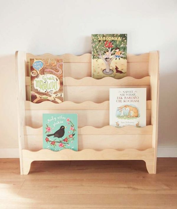 Natur golvbokhylla till barnrummet