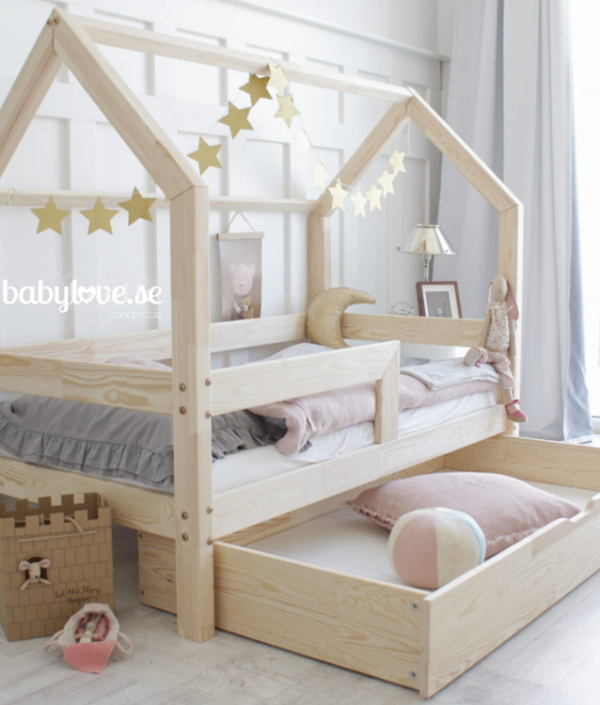 Hussäng Sofia med förvaringslåda/extrasäng