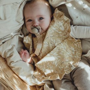 Mrs Mighetto, haklapp Misty Leaf Yellow