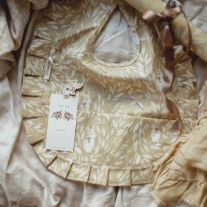 Mrs Mighetto, haklapp Misty Leaf Yellow