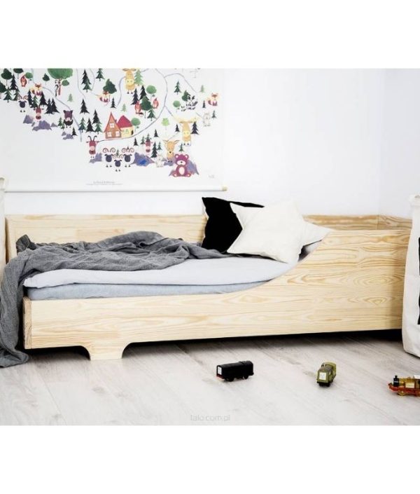 Säng till barnrummet BOX4