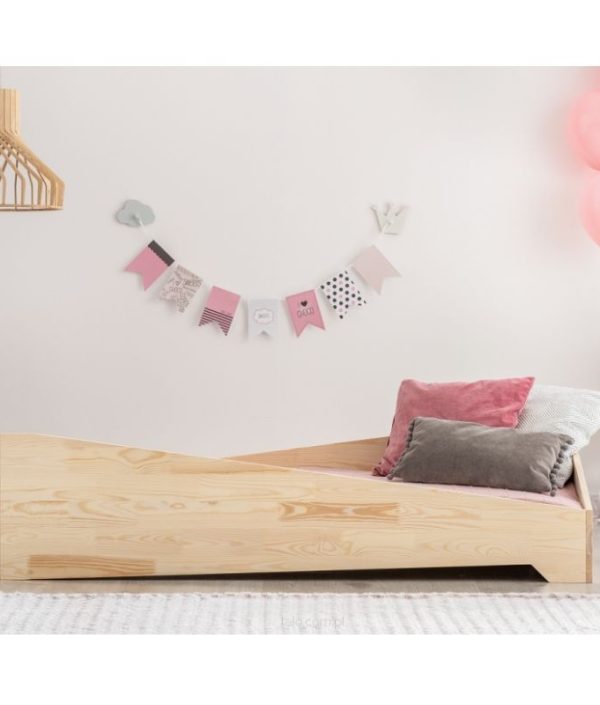 Säng till barnrummet, BOX7