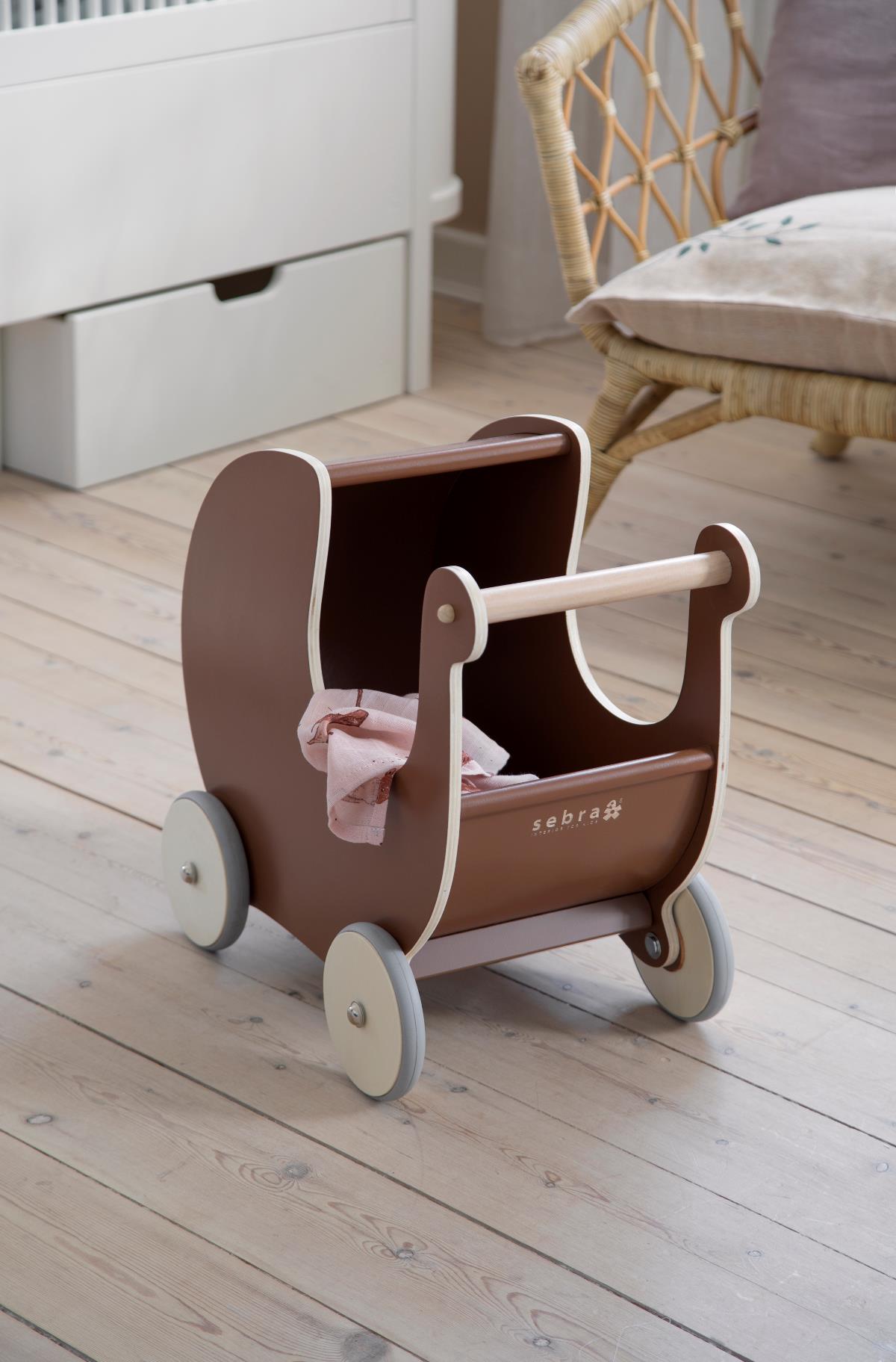 Sebra, dockvagn i trä dark amber - Bild 2