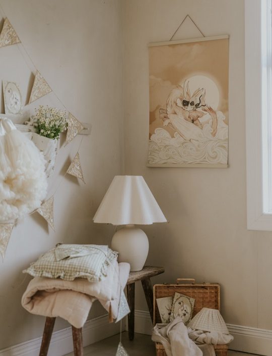 Mrs Mighetto, poster Ava's dragon