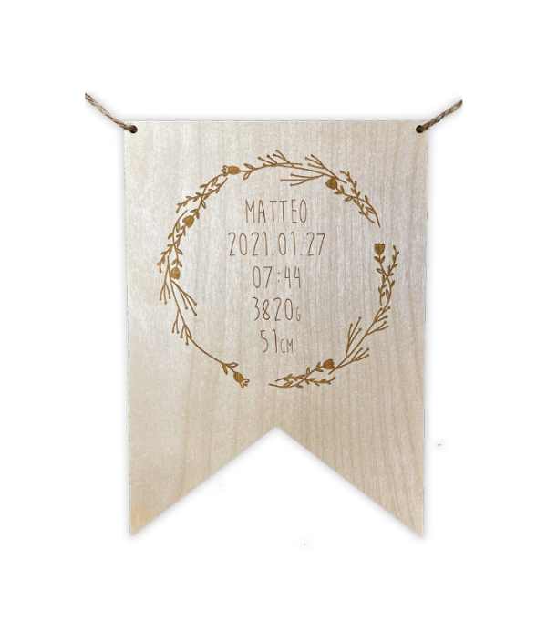 Födelsevimpel i trä