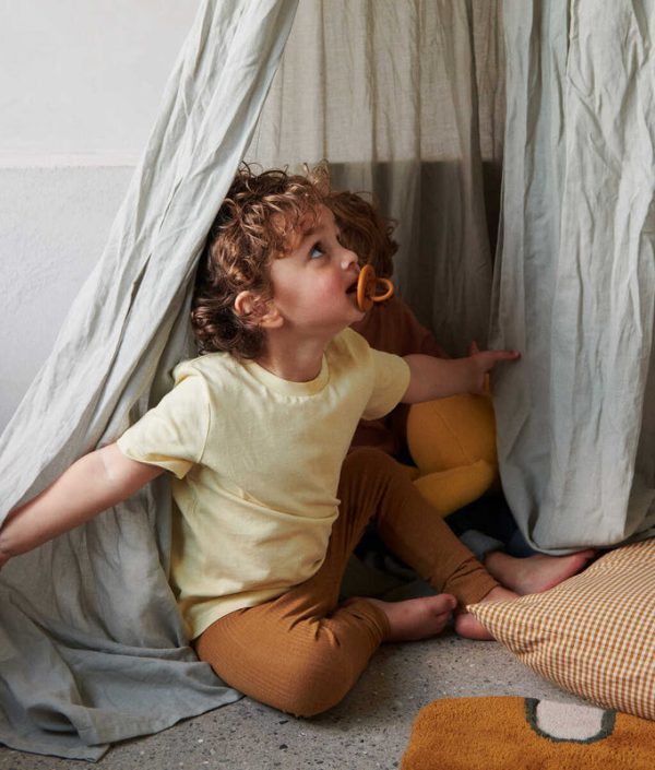 Liewood mint sänghimmel med ljusslinga