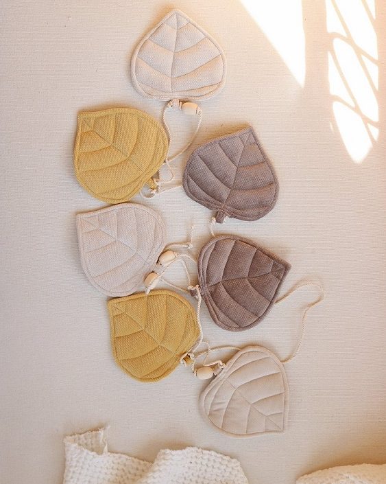 Moi Mili, vimpel i sammet löv, Autumn stories