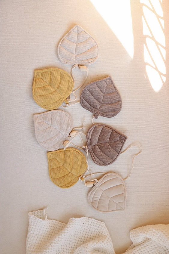 Moi Mili, vimpel i sammet löv, Autumn stories - Bild 2