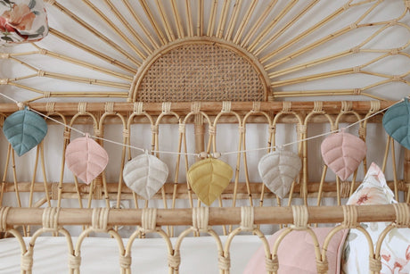 Moi Mili, vimpel i linne löv, Summer - Bild 4