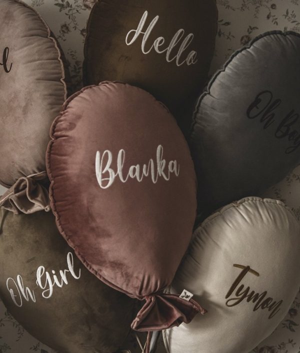 Väggdekoration och kudde i sammet, Oh girl-blush rose