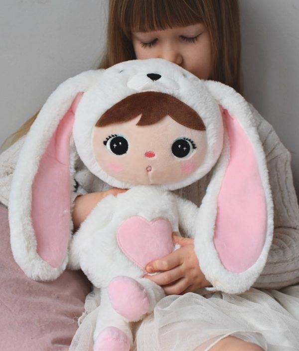 Krämvit/rosa kanin, stor docka med namn