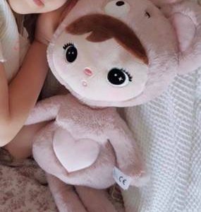 Rosa teddybjörn, stor docka med namn