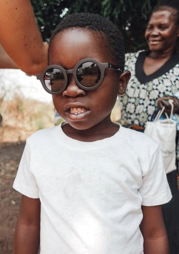 BabyMocs, solglasögon för barn, Signature Round Black - Bild 5