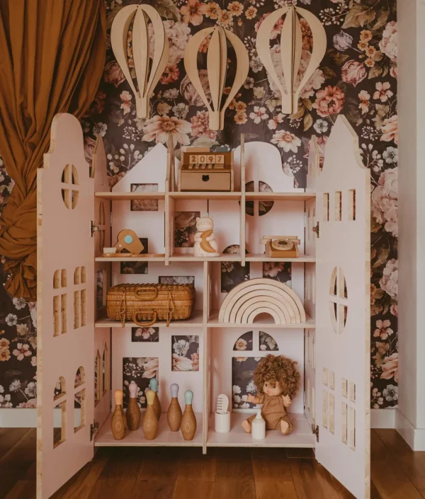 The Screen ? dockhus/garderob 5 in 1