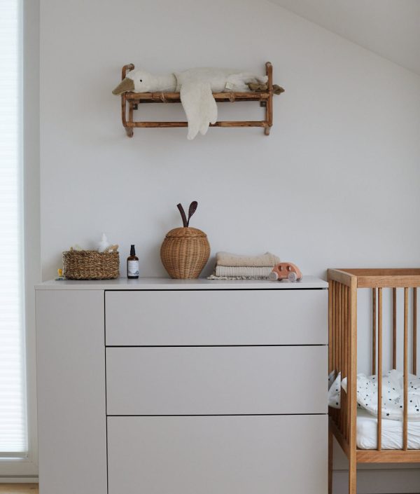 Woodluck, byrå med bokhylla, BASIC