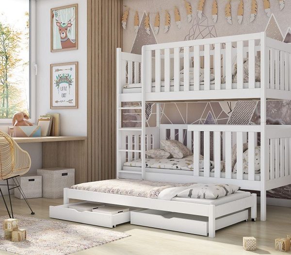 Våningssäng med stödbräda och tre sängar Ebba