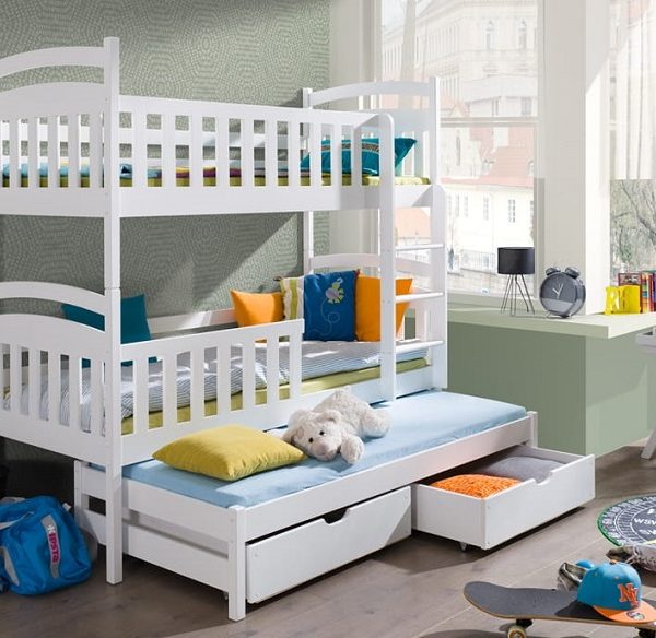 Våningssäng med tre sängar, Vendela