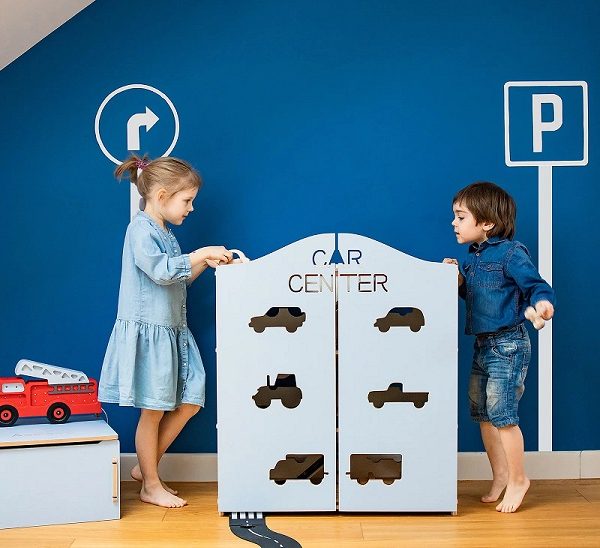 Byrå/skåp/rumsavdelare, Car Center