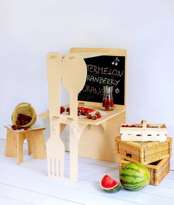 Köksö med griffeltavla