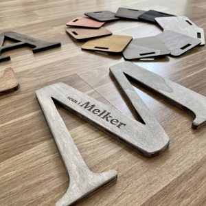 Personlig väggdekoration, rustik träbokstav