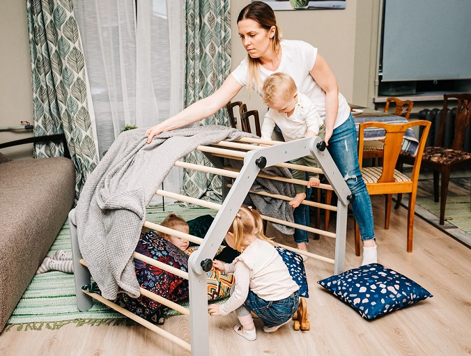 Klätterställning till barnrummet, grå