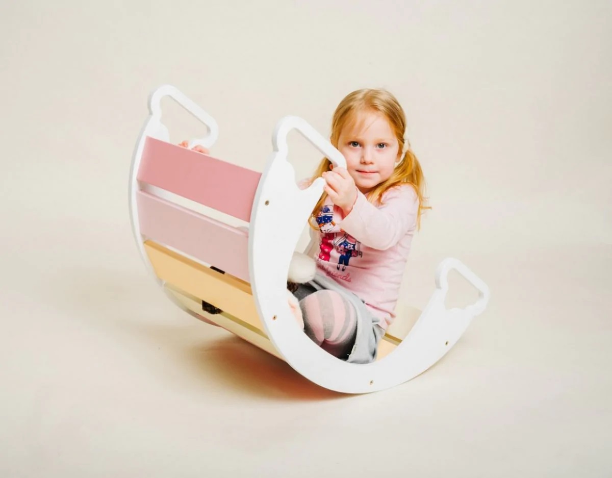 Klättergunga till barnrummet, pastell regnbåge