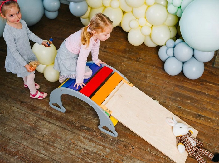 Klättergunga till barnrummet, grå regnbåge - Bild 6