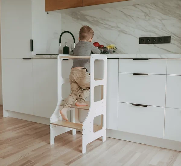 Duck Woodworks, Justerbar hjälpa till pall, vit/natur