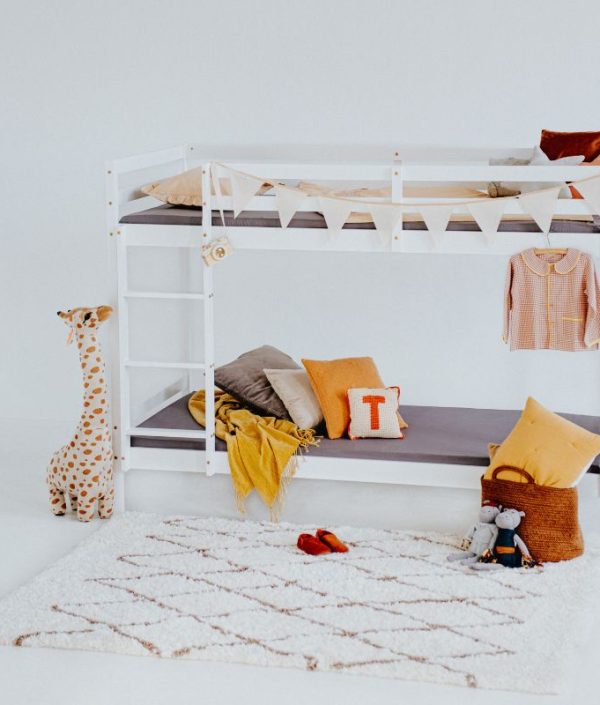Vit våningssäng till barnrummet 90x200