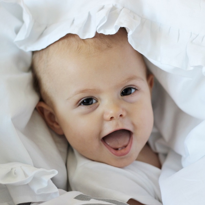 Vitt bäddset junior 100x135 med volang, Cotton & Sweets - Bild 2