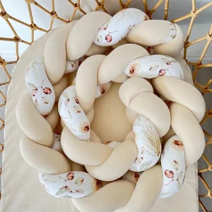 Spjälsängsskydd flätad - Sand Boho Flowers