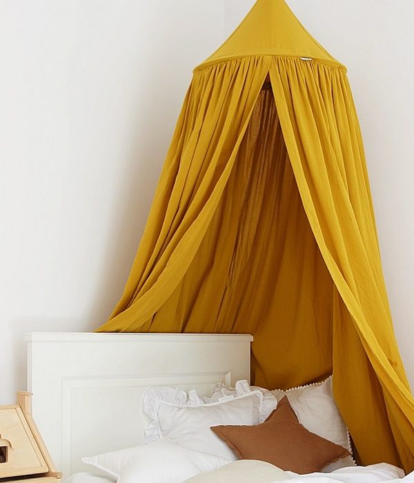Mustard sänghimmel i bomull till barnrummet, Cotton & Sweets
