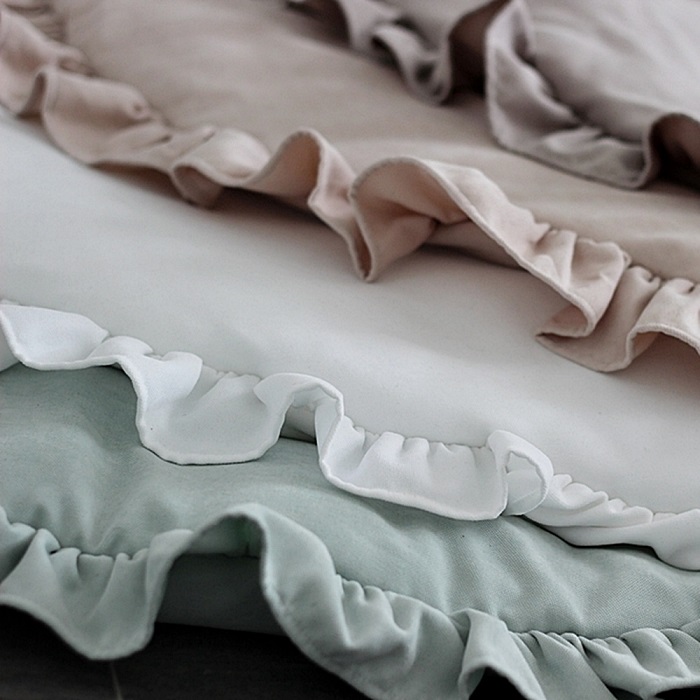 Ljusgrå lekmatta Basic med volang, Cotton&Sweets - Bild 2