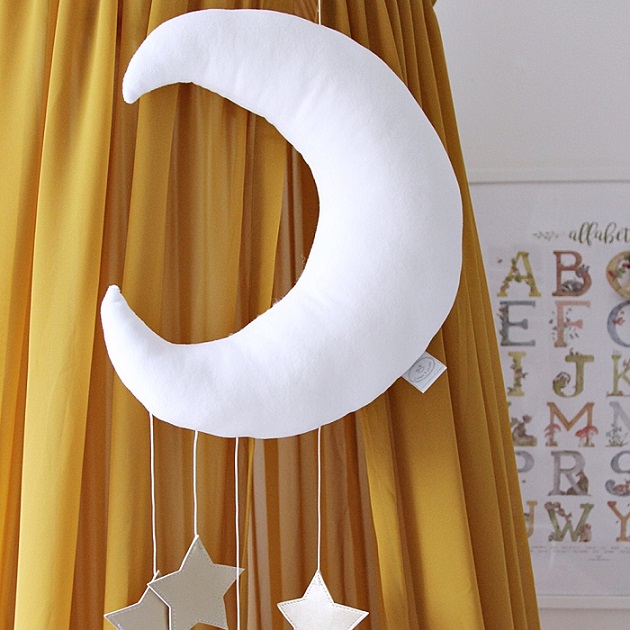 Sängmobil vit måne med guld stjärnor, Cotton & Sweets - Bild 2