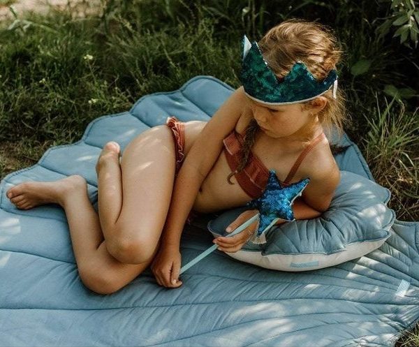 Moi Mili, linne lekmatta snäcka, blå