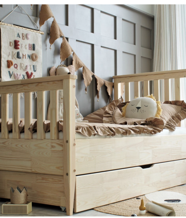 Barnsäng Aurora med förvaringslåda (olika storlekar)