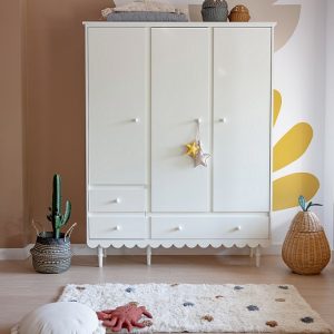 Woodluck, Vit garderob med 3 dörrar, Babushka