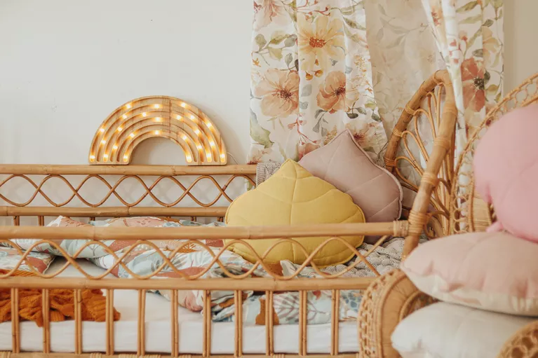 Little Lights, Nattlampa till barnrummet, Regnbåge Trä - Bild 2