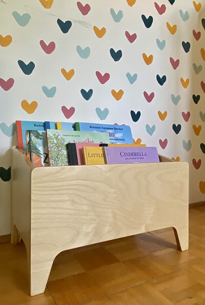 Golvbokhylla till barnrummet, natur