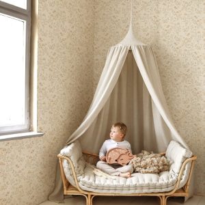 Mrs Mighetto, tapet Forest Flowers, Off White