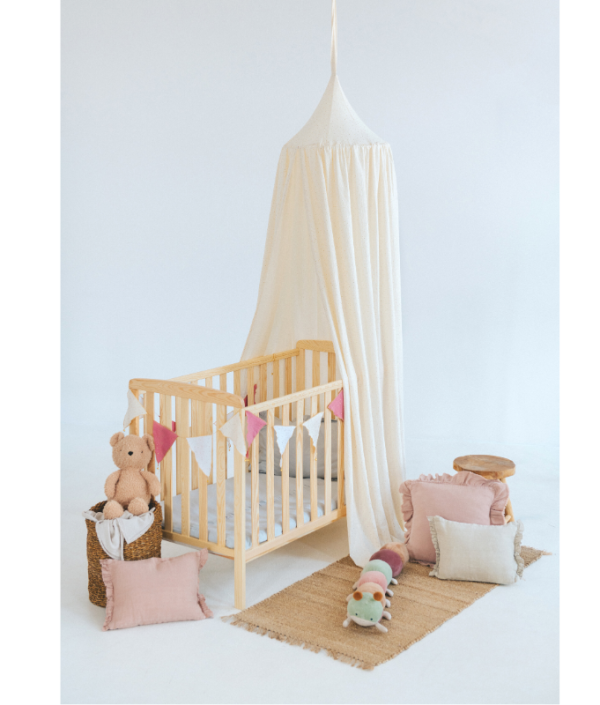 Babylove, Écru sänghimmel i bomullsmuslin med ljusslinga