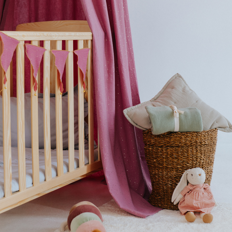 Babylove, Plum sänghimmel i bomullsmuslin med ljusslinga - Bild 4