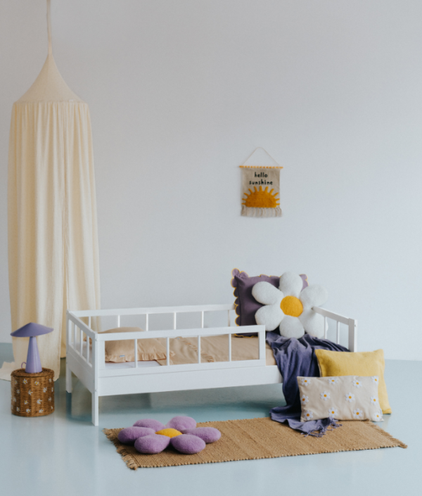 Juniorsäng Minnie, vit