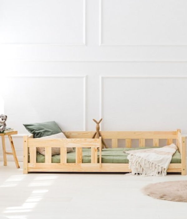 Barnsäng Mila MBP med stödbräda