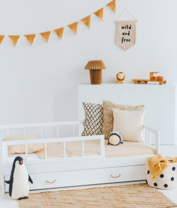 Juniorsäng Minnie med förvaringslåda/extra säng, vit